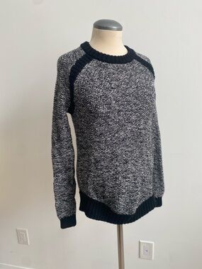 Marled Black & Gray Crewneck Sweater 2/$20